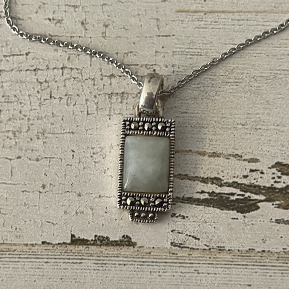 Petite Silver Marcasite Pendant Necklace.